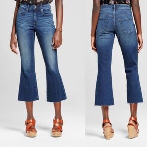 Mossimo Raw Hem High Rise Flare Crop, Size 2/26